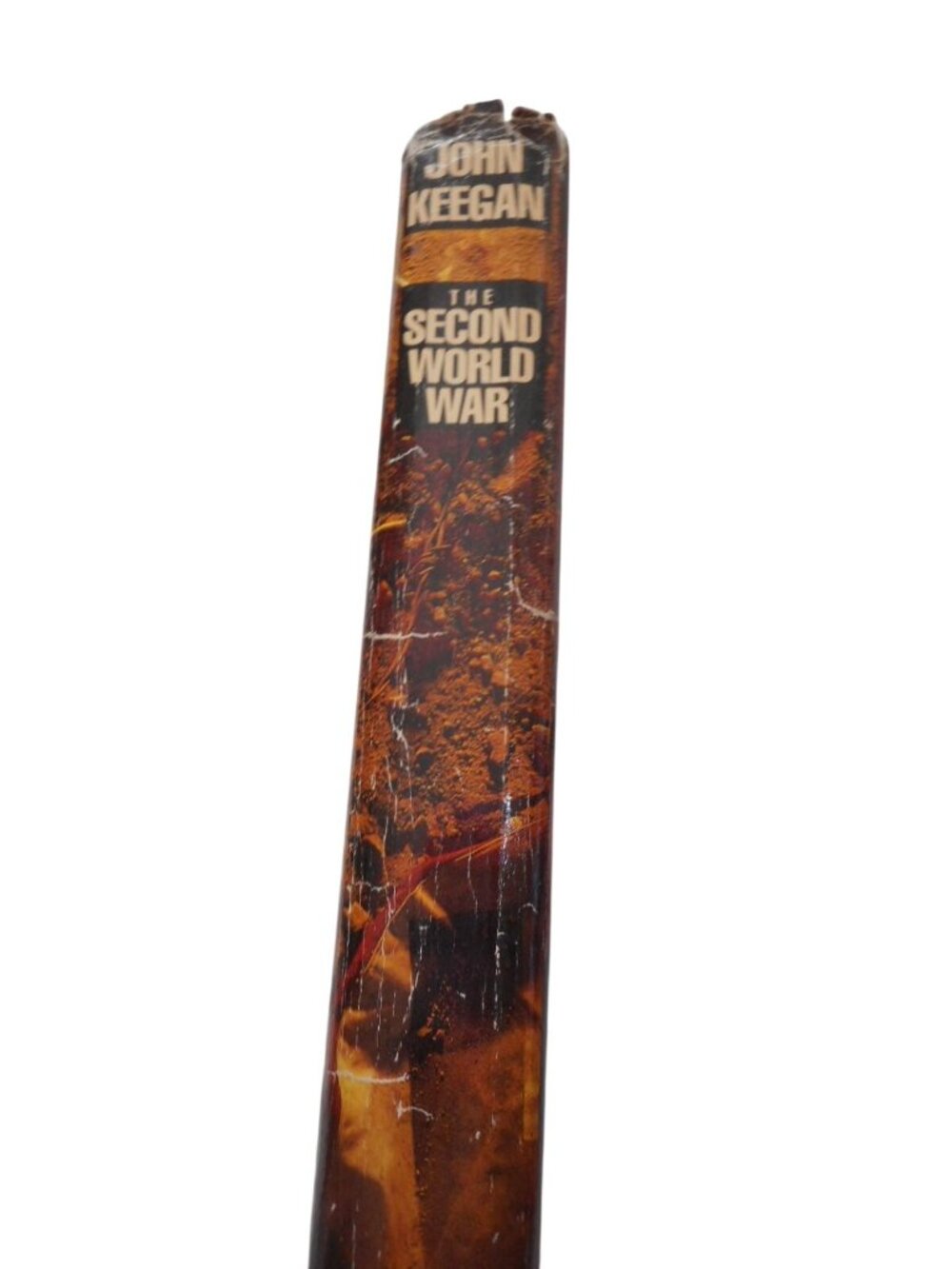 The Second World War Hardcover By John Keegan Illustrated w/ photos and drawings - Picture 2 of 11